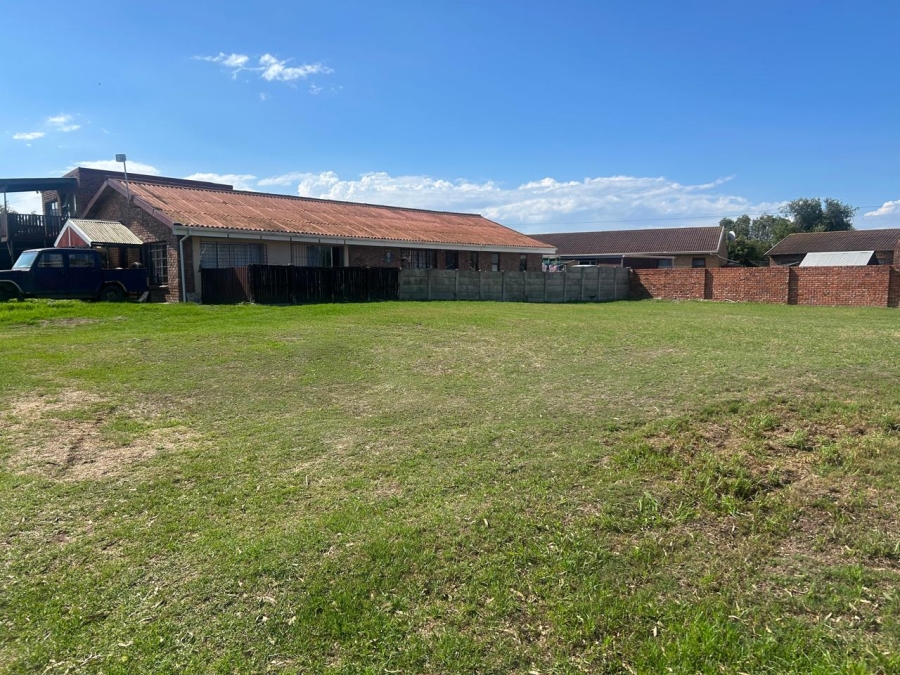 0 Bedroom Property for Sale in Noorsekloof Eastern Cape